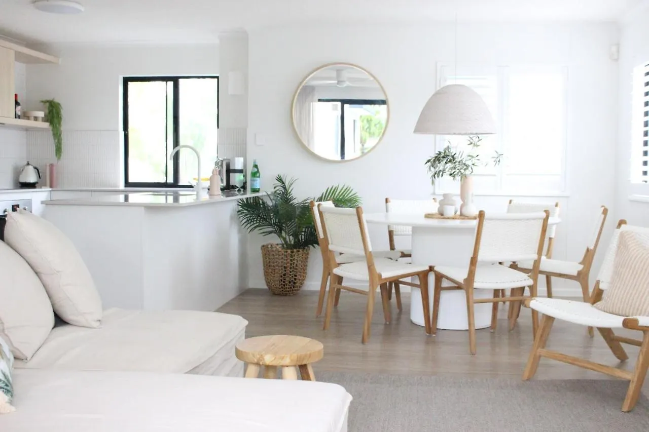 אלכסנדרה הדלנד Mirage Luxury Beachside 3 Bedroom Apartment