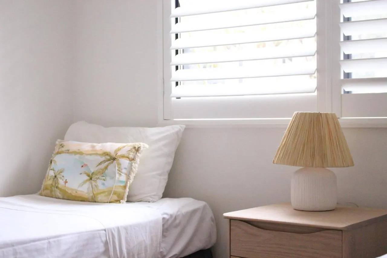 Mirage Luxury Beachside 3 Bedroom Apartment Alexandra Headland 0*,  Australia